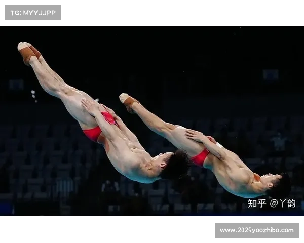 男子双人3米板决赛，运动员赛前试跳气氛紧张